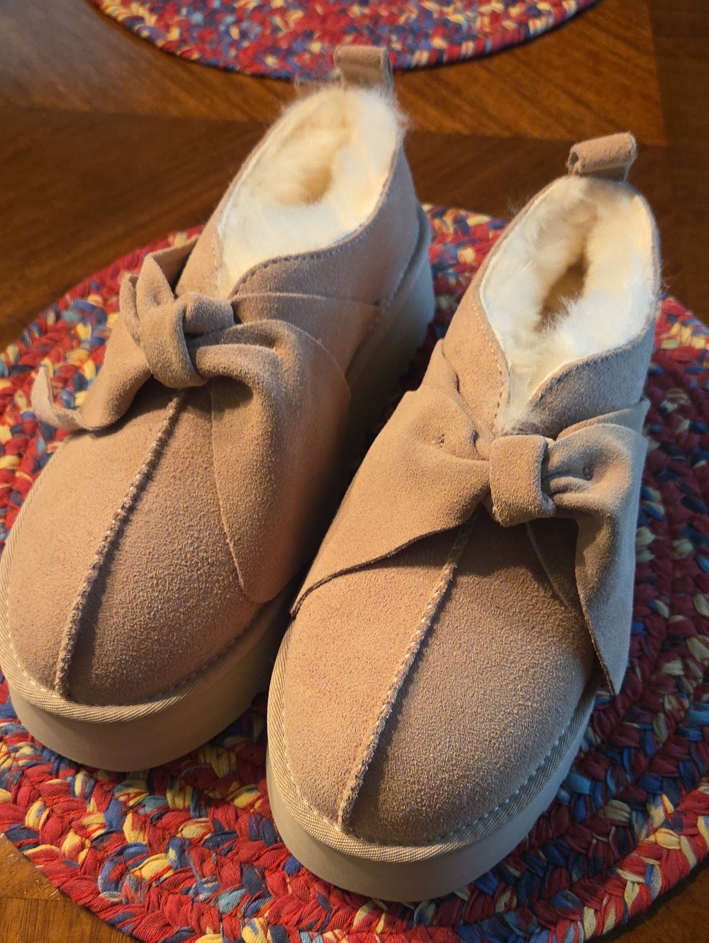 Women’s Fleece-Lined Suede Ankle Booties in Blush